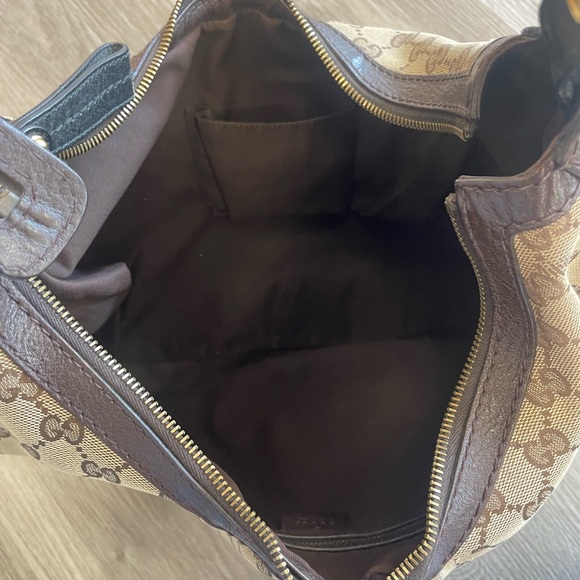 Authentic Gucci canvas pre loved hobo bag. - Picture 9 of 11